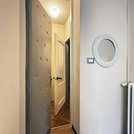 Bed And Chic Art Triëst