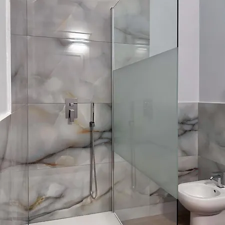 Bed And Chic Art Gasthuis 3*