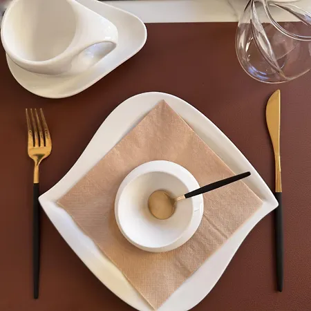 Gasthuis Bed And Chic Art 3*