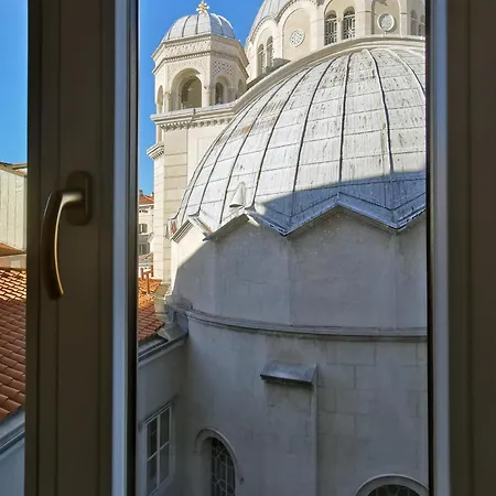 Bed And Chic Art 的里雅斯特